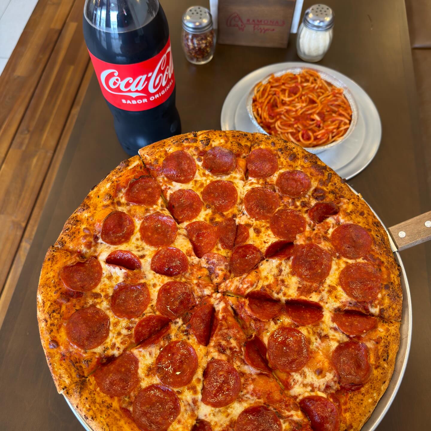 Pizza especial - Ramona's Pizzería